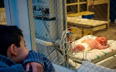 Evitar la multipunción en neonatos, uso de PICC de doble luz